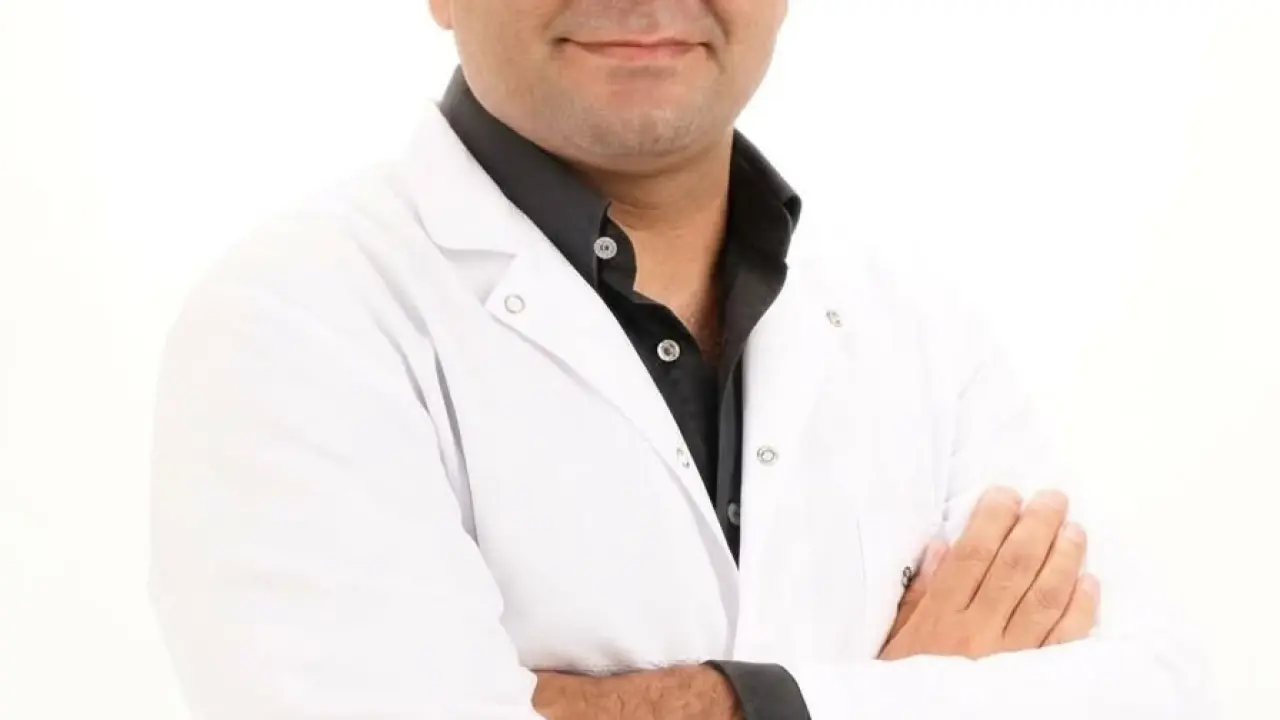 Sürekli estetik işlem yaptırmak isteyen biri mi var? Beden Dismorfik bozukluğu olabilir!