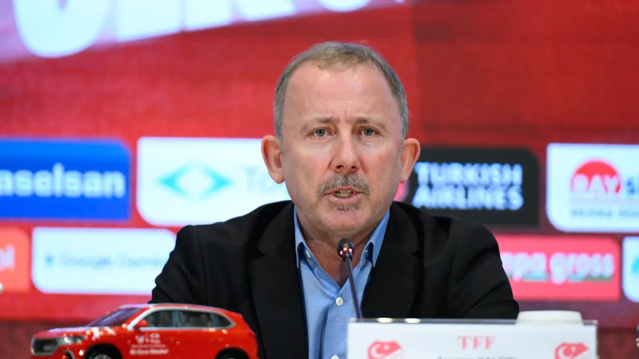 Sergen Yalçın mesaiye başladı! Derbi sonrası oraya gidecek