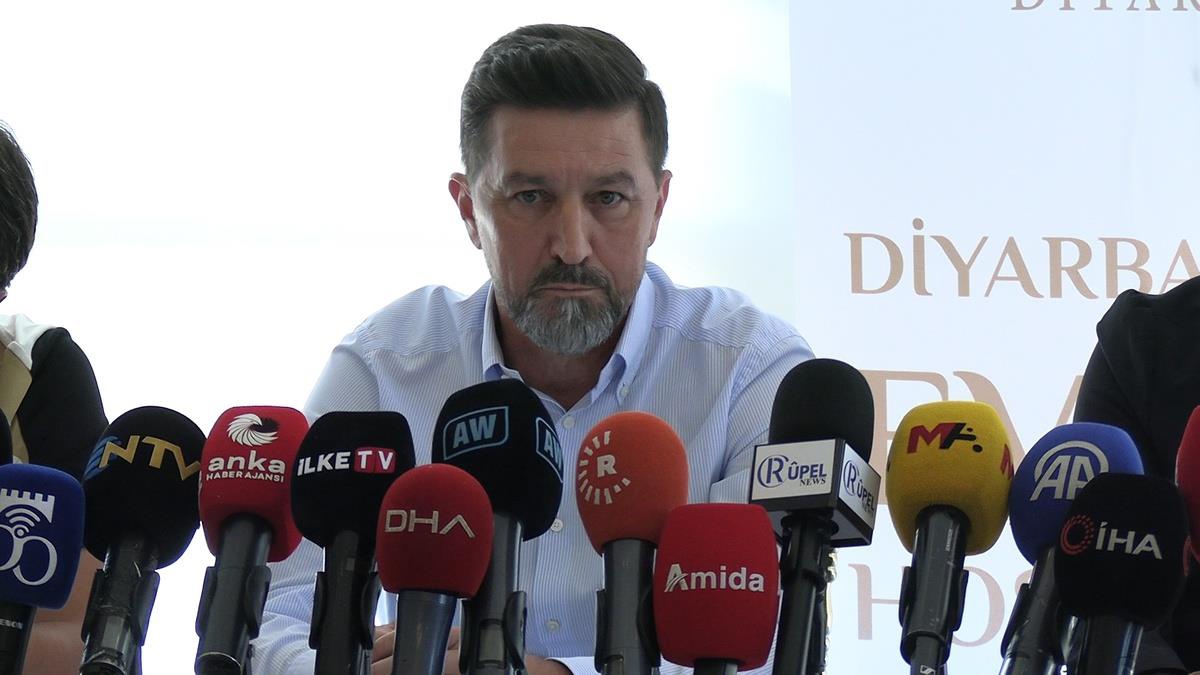Besnik Hasi kimdir? Amedspor'u Süper Lig'de zirveye taşıyan hoca nereli?