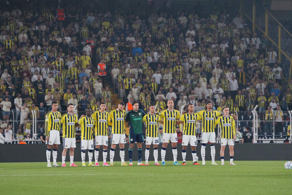 Fenerbahçe yarın Galatasaray deplasmanında 407. randevuda kazanmayı hedefliyor