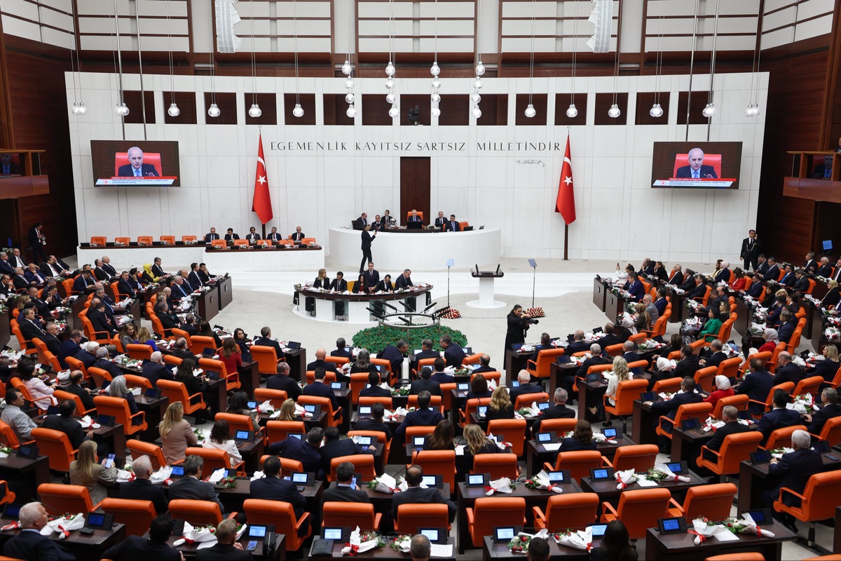 TBMM Plan ve Bütçe Komisyonu'nda 2027 bütçe teklifi görüşmeleri sürecek