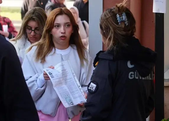 CANLI | KPSS Ortaöğretim sona erdi! Temel soru kitapçığı ve cevap anahtarı yayımlandı