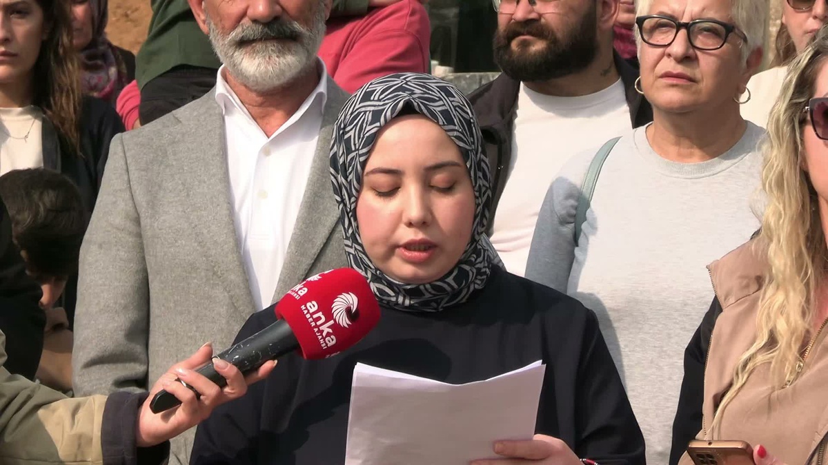 Tuzla Aydınlı 632 Konut hak sahipleri teslim edilmeyen evler için eylem yaptı