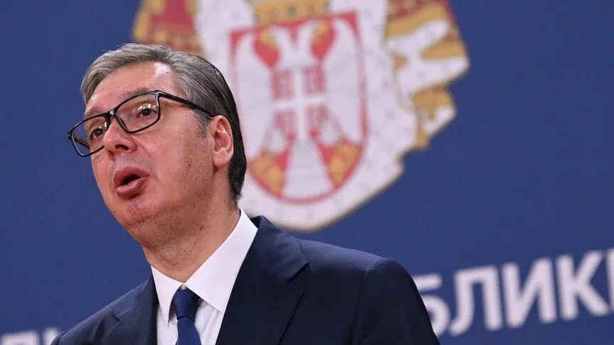Sırbistan'da Vucic yenilgiyi kabul etti, Öğrenci Listesi 14 yıllık iktidarı bitirdi, EuroLeague Başkanı Dejan Bodiroga da kazananlar listesinde