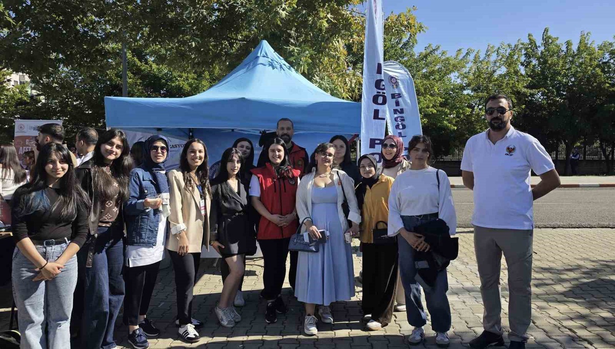 Bingöl'de El Ele Güvenli Geleceğe projesinde 2 bin 200 kişiye bilgilendirme yapıldı