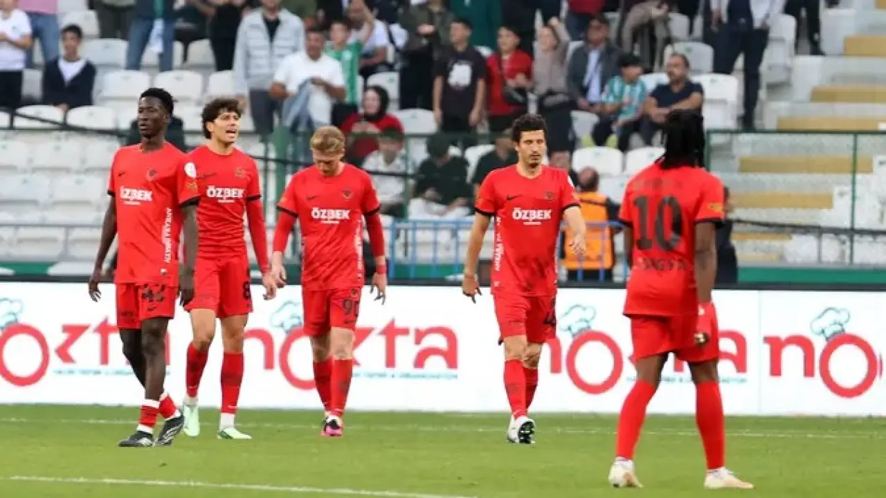 Süper Lig ekibinin zor günleri! Liderlik koltuğundan küme düşme hattına