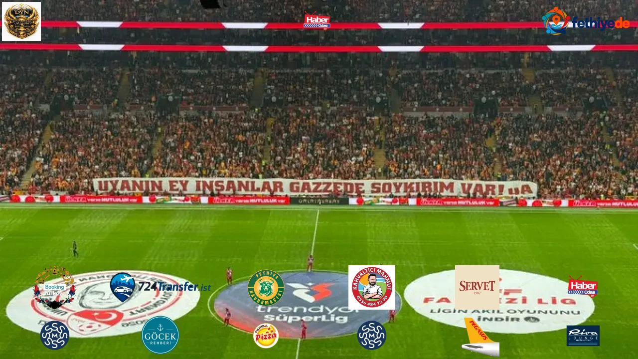Galatasaray taraftarından derbiye damga vuran Filistin pankartları!