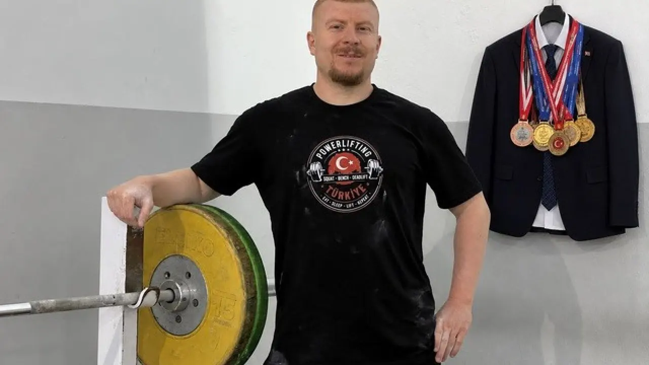Yüzde 90 görme engelli sporcumuz dünya şampiyonu! 5 altın madalya kazandı