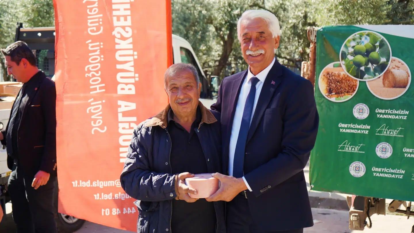 [BELEDIYE · Muğla · Ula] Mineral Blok Taşı Dağıtım Programı İlçemizde Gerçekleştirildi