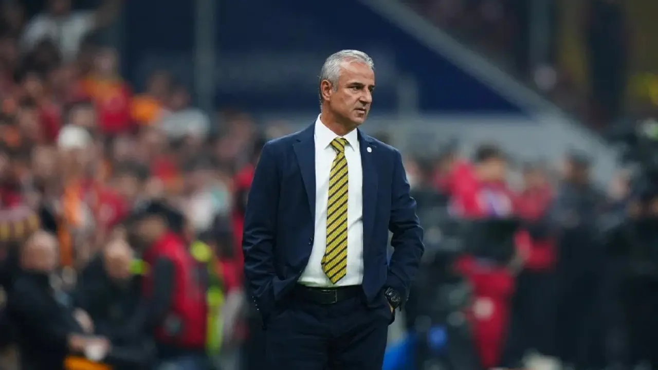Fenerbahçe'de hareketli saatler! İsmail Kartal için 'istifa' iddiası
