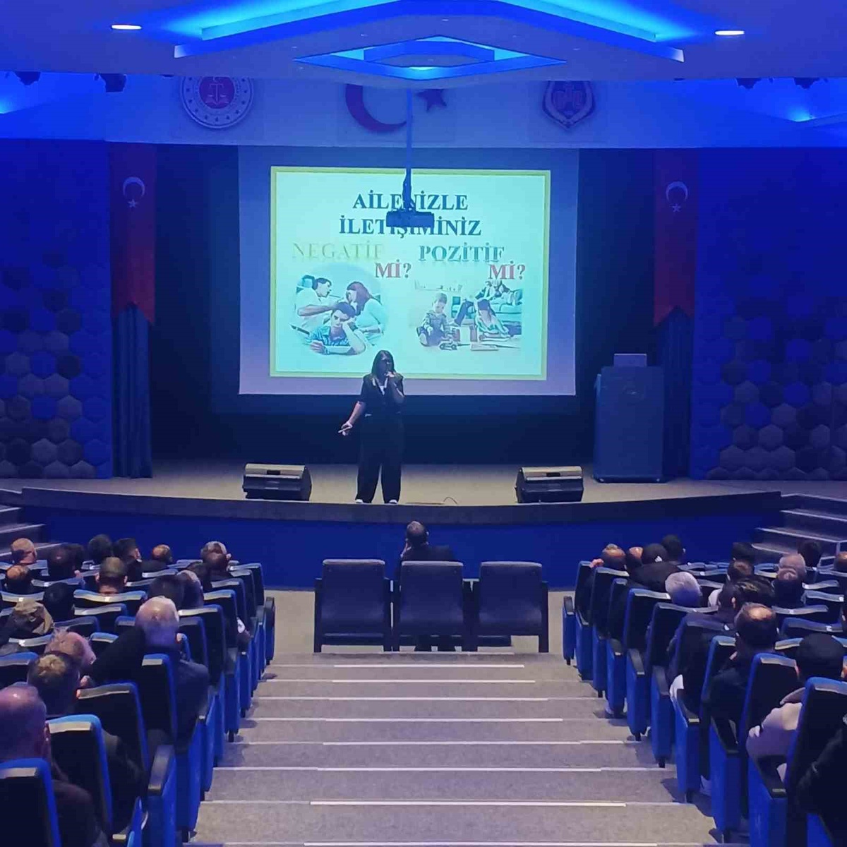 Eskişehir'de 190 tutuklu ve hükümlüye aile içi iletişim semineri verildi