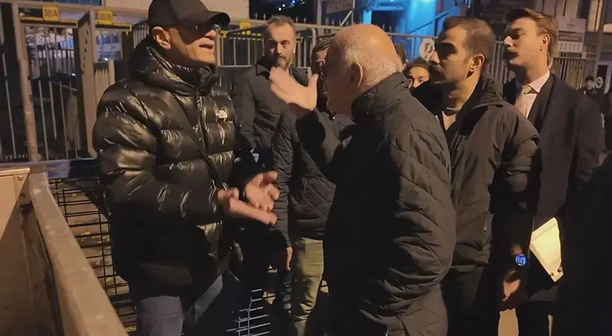 Kadıköy'de 3 bina için acil tahliye kararı! Ev sahipleriyle ekipler arasında gerginlik