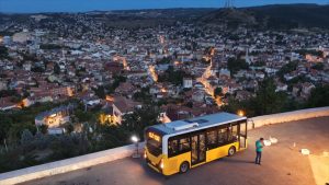 Sarı Otobüsler bir yılda 1 milyon 136 bin yolcu taşıdı