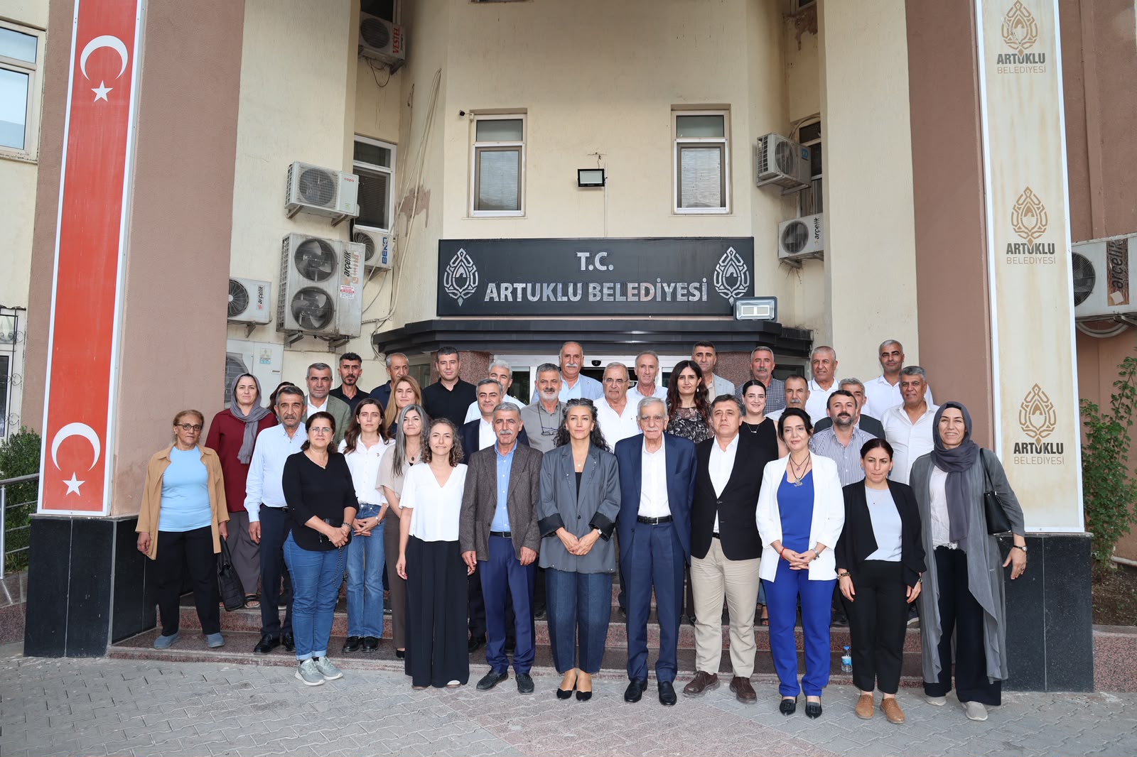 Dem parti heyetinden artuklu belediyesi’ne ziyaret