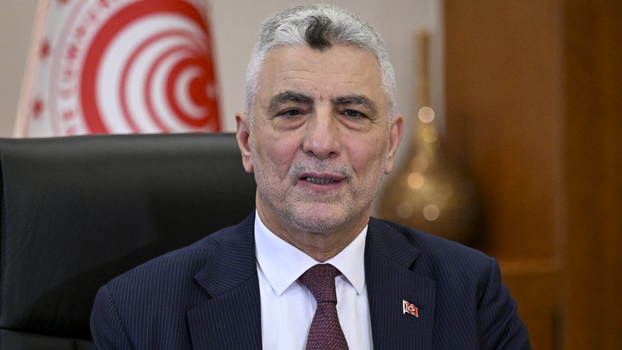 Bakan Bolat: İhracatımızın Cumhuriyet tarihimizin en yüksek seviyesine ulaştığını hesaplıyoruz