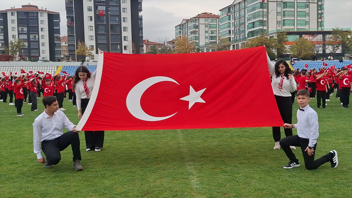 Beypazarı'nda Cumhuriyet'in 103. yılı düzenlenen törenle kutlandı
