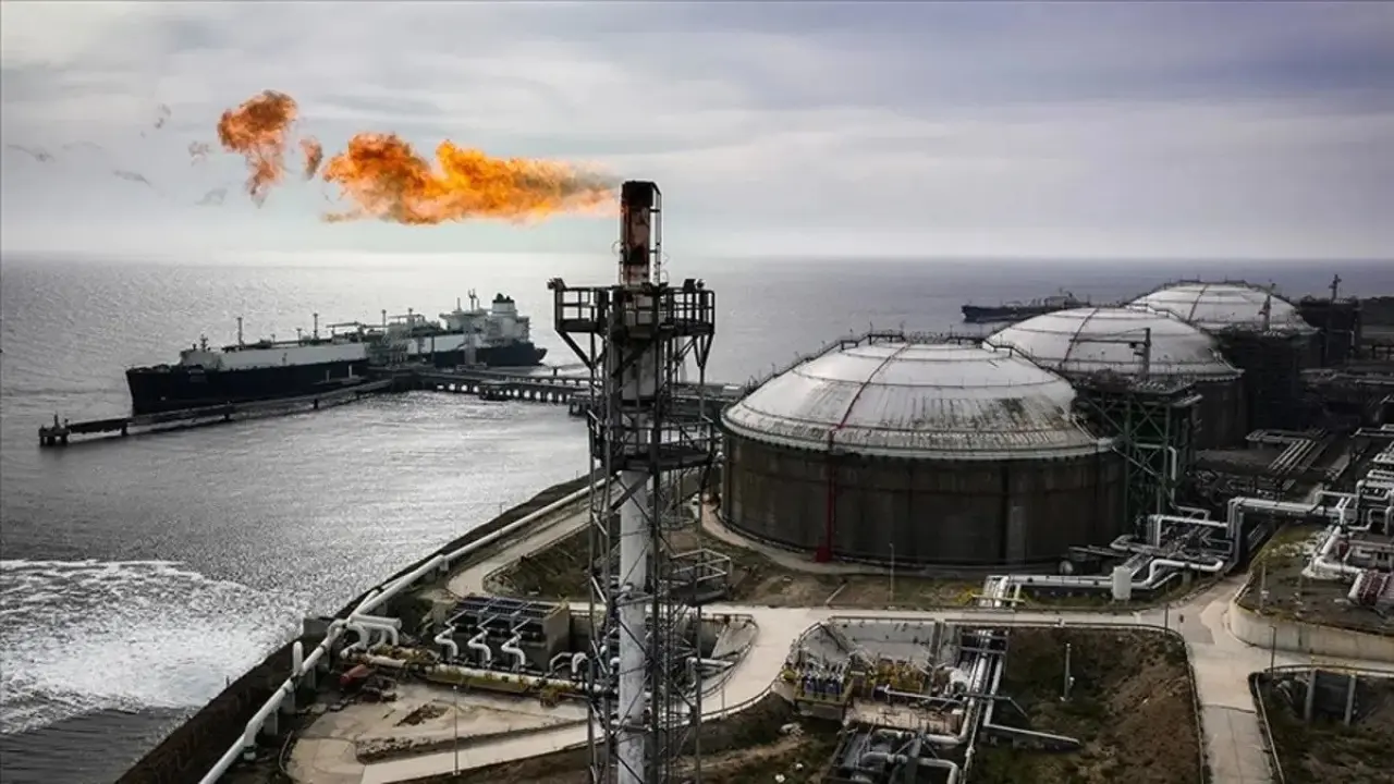 Avrupa'da doğal gaz fiyatları 4 yılın zirvesinde! 130 euro uyarısı