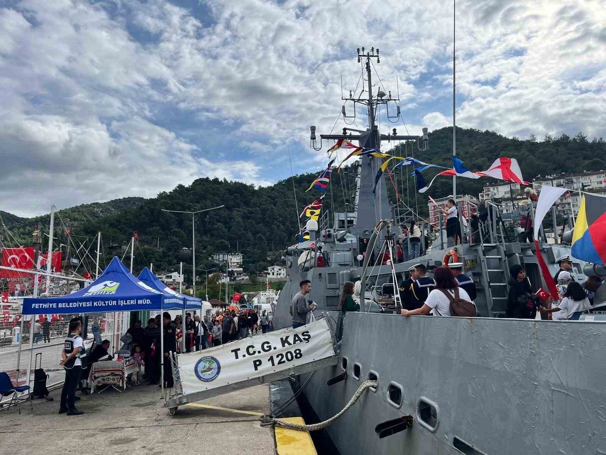 TCG Kaş gemisi Fethiye Limanı'nda 29 Ekim'de vatandaşlarla buluştu