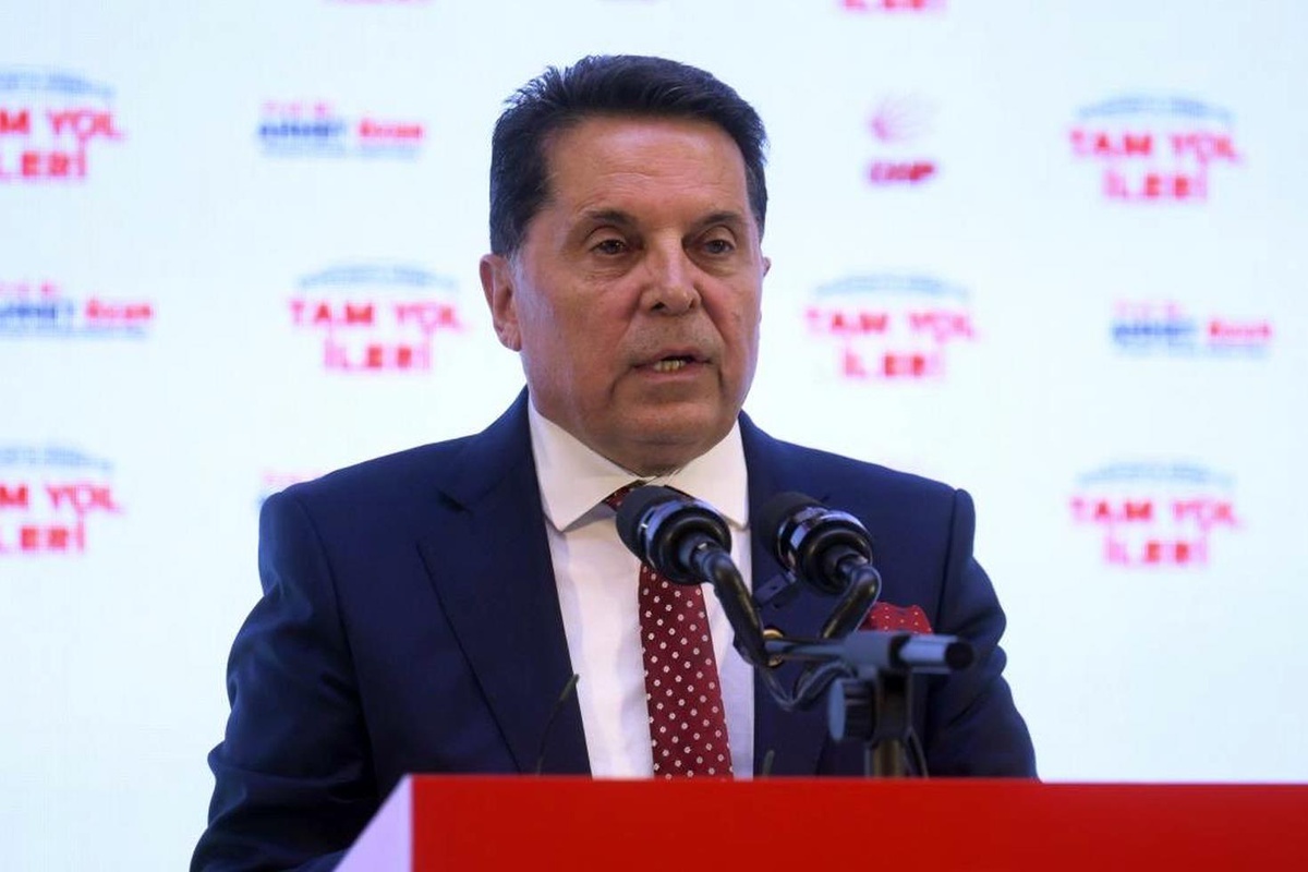 Ahmet Özer, Yeni Parti’ye katıldı