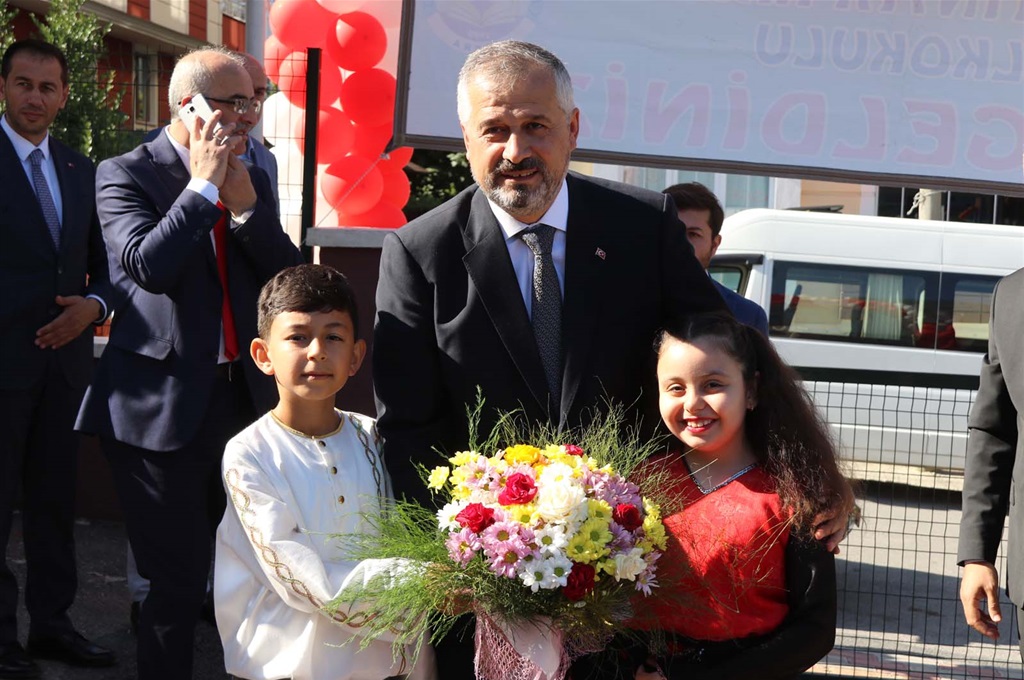 Başkan Kılıç İlköğretim Haftası Etkinliklerine Katıldı.
