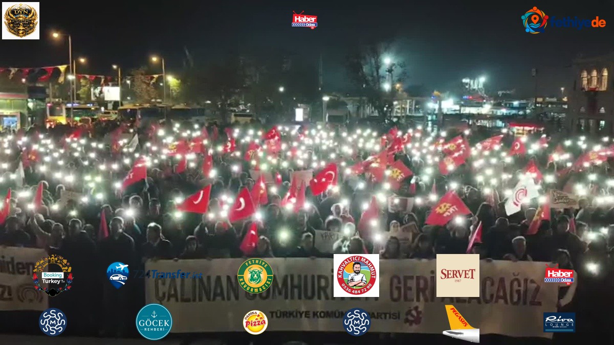 TKP, Cumhuriyet'in 103. yılında üç kentte kitlesel yürüyüş düzenledi