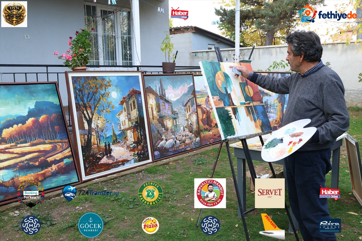 Emekli öğretmen Rıfat Çalışkan, yarım asrı aşkın tutkuyla evini galeriye çevirdi