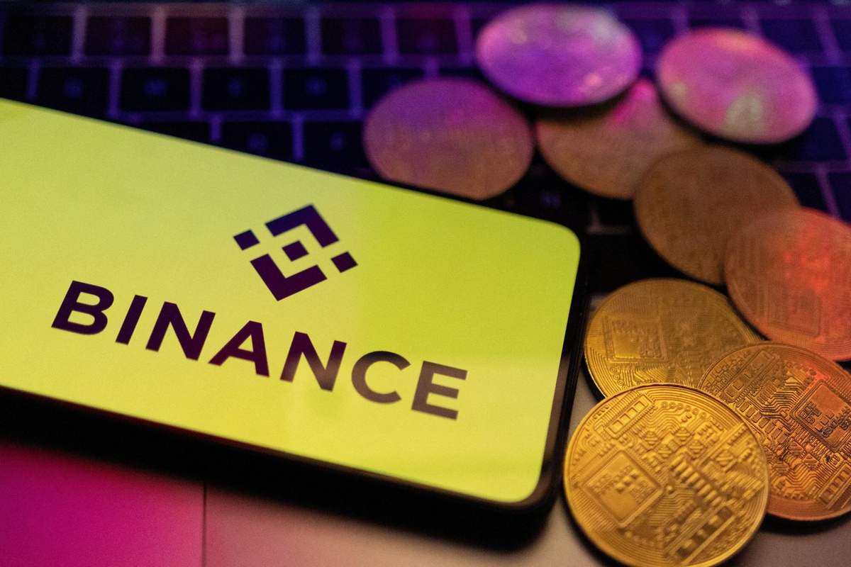 Binance saldırısı büyüyor
