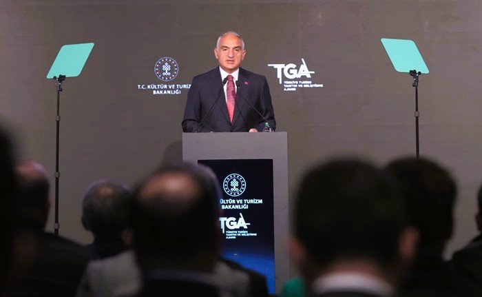 Bakan Ersoy Açıkladı: 9 Aylık Turizm Geliri Yaklaşık 52 Milyar Dolara Ulaştı