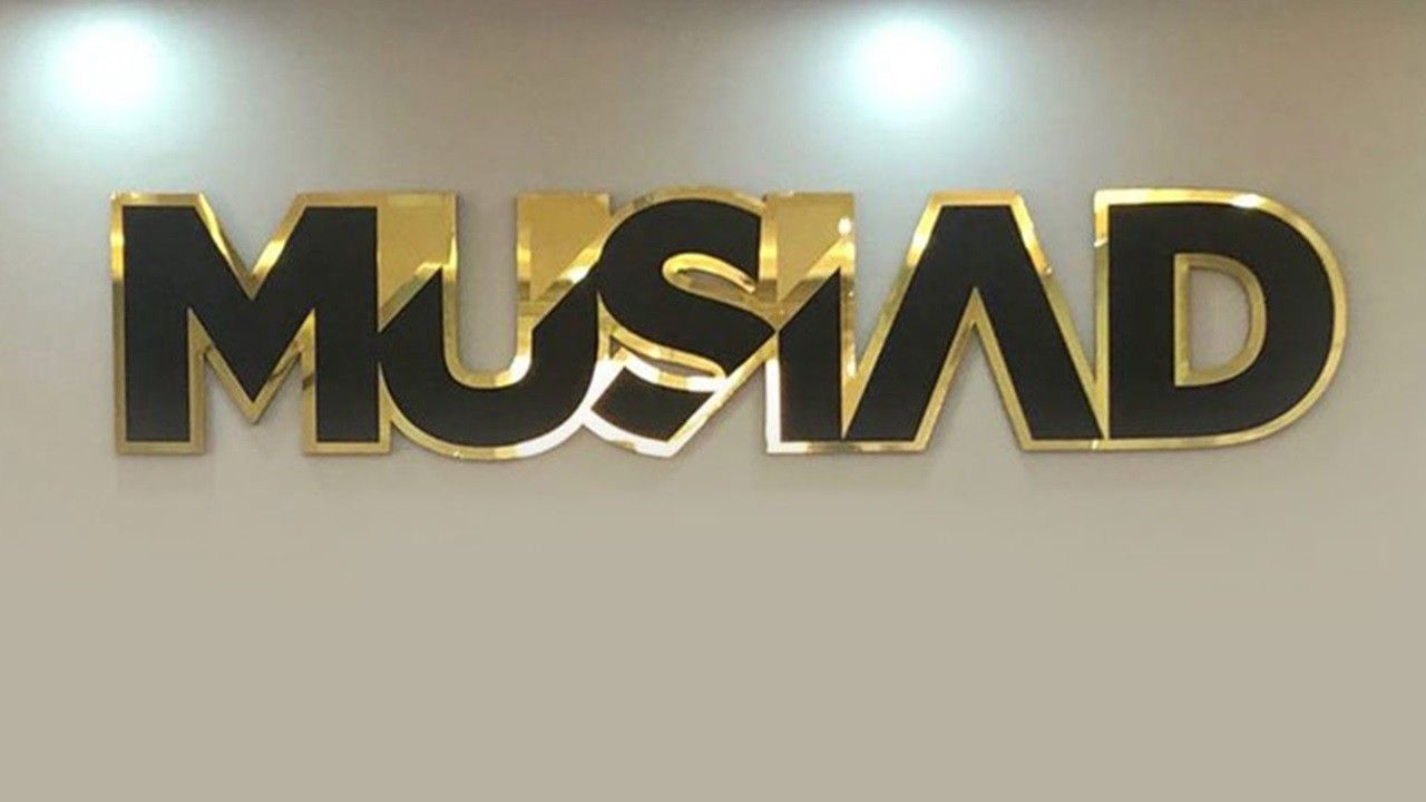 MÜSİAD SAMEKS 4,8 puan geriledi