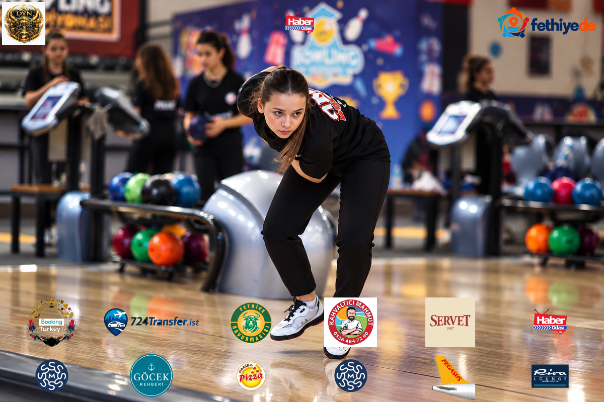 ÜNİLİG Bowling Türkiye Şampiyonası Samsun'da 12 üniversite takımıyla başladı
