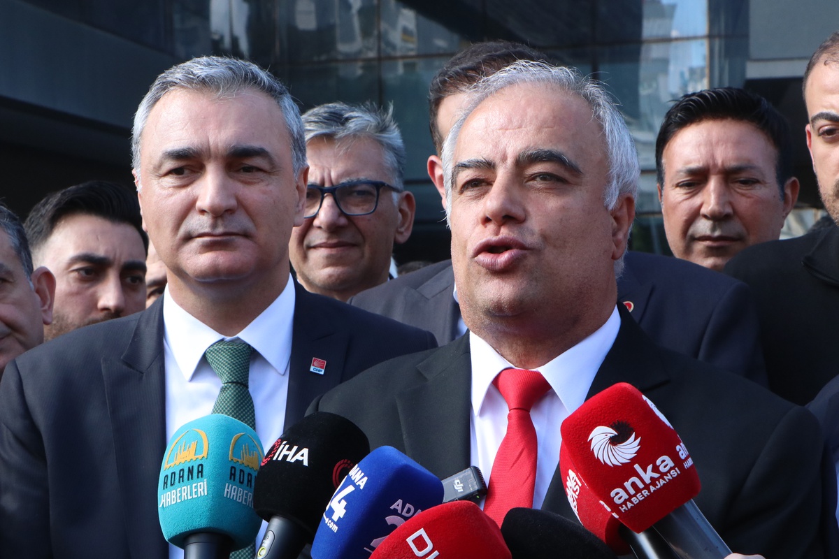 Adana Çukurova'da CHP'li Sıtkı Keskin, 19 oyla belediye başkan vekili seçildi