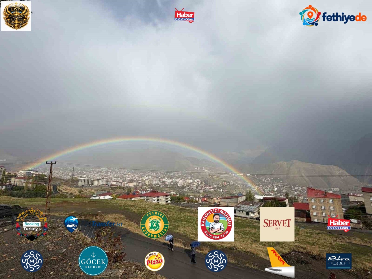 Hakkari'de yağışın ardından beliren gökkuşağı kent merkezine renk kattı