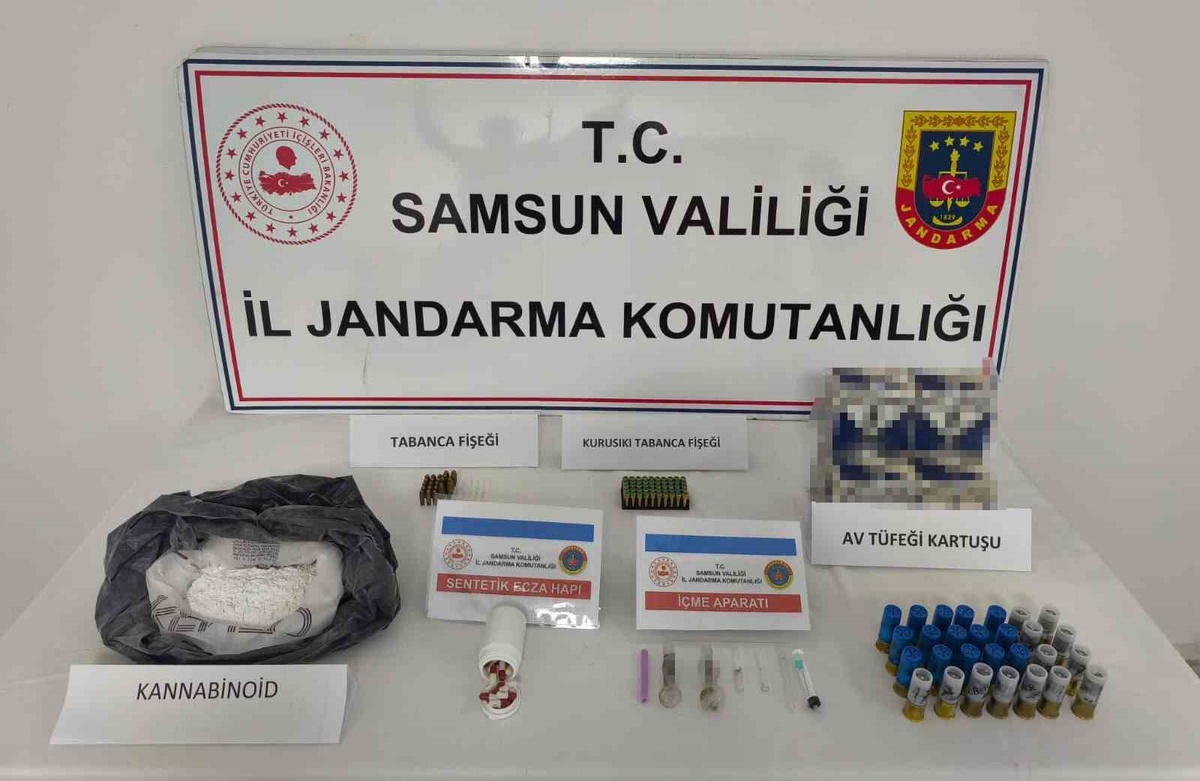 Samsun Atakum'da uyuşturucu operasyonunda 1 kilo 99 gram bonzai ham maddesi bulundu