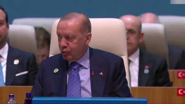 Cumhurbaşkanı Erdoğan, Türk Devletleri Teşkilatı Toplantısı’nı Dede Korkut duasıyla bitirdi
