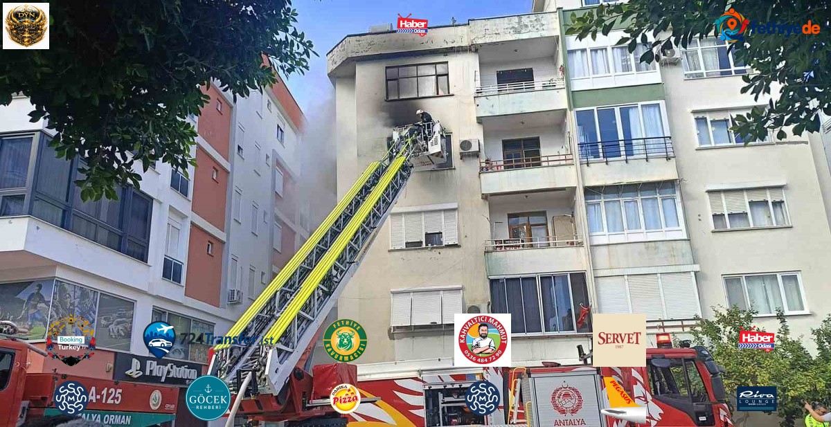 Antalya Kumluca'da apartman dairesinde çıkan yangın itfaiye ekiplerince söndürüldü