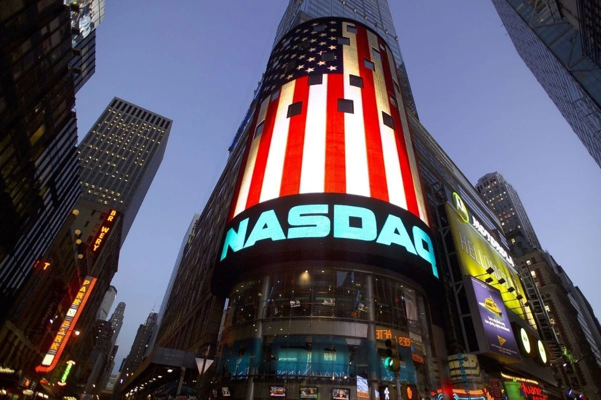 Nasdaq'ta 'yapay zeka' paniği yaşandı, teknoloji devlerinin piyasa değerinden 1 trilyon doların üzerinde silindi