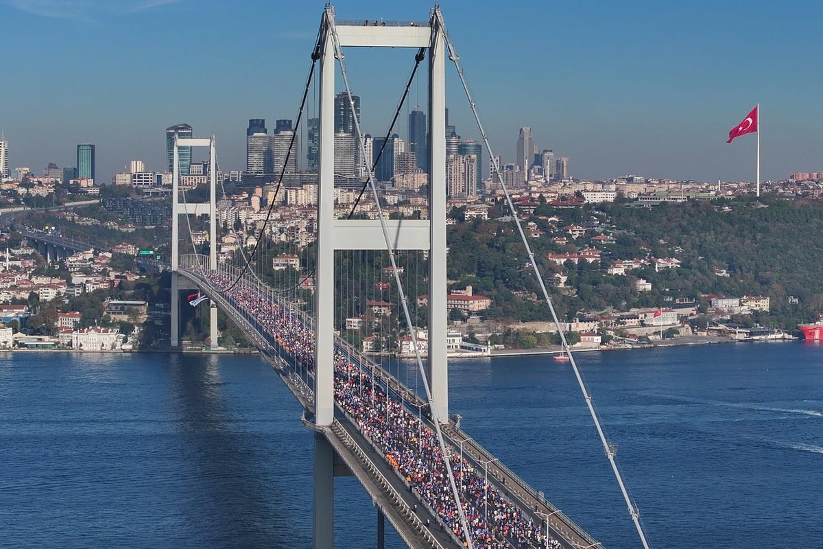 İstanbul'da 1 Kasım Pazar günü birçok yol trafiğe kapatılacak! Köprü, Avrasya Tüneli ve Galata Köprüsü kapalı olacak