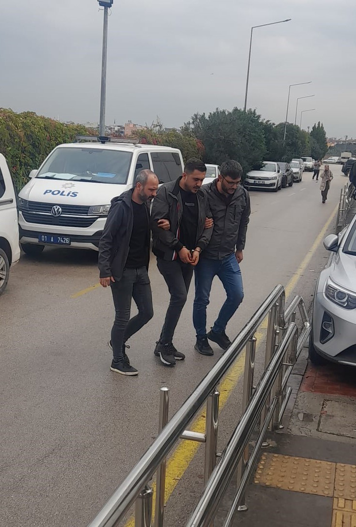 Adana'da Bayğaralar şüphelisi polis ve MİT operasyonuyla yakalanıp tutuklandı