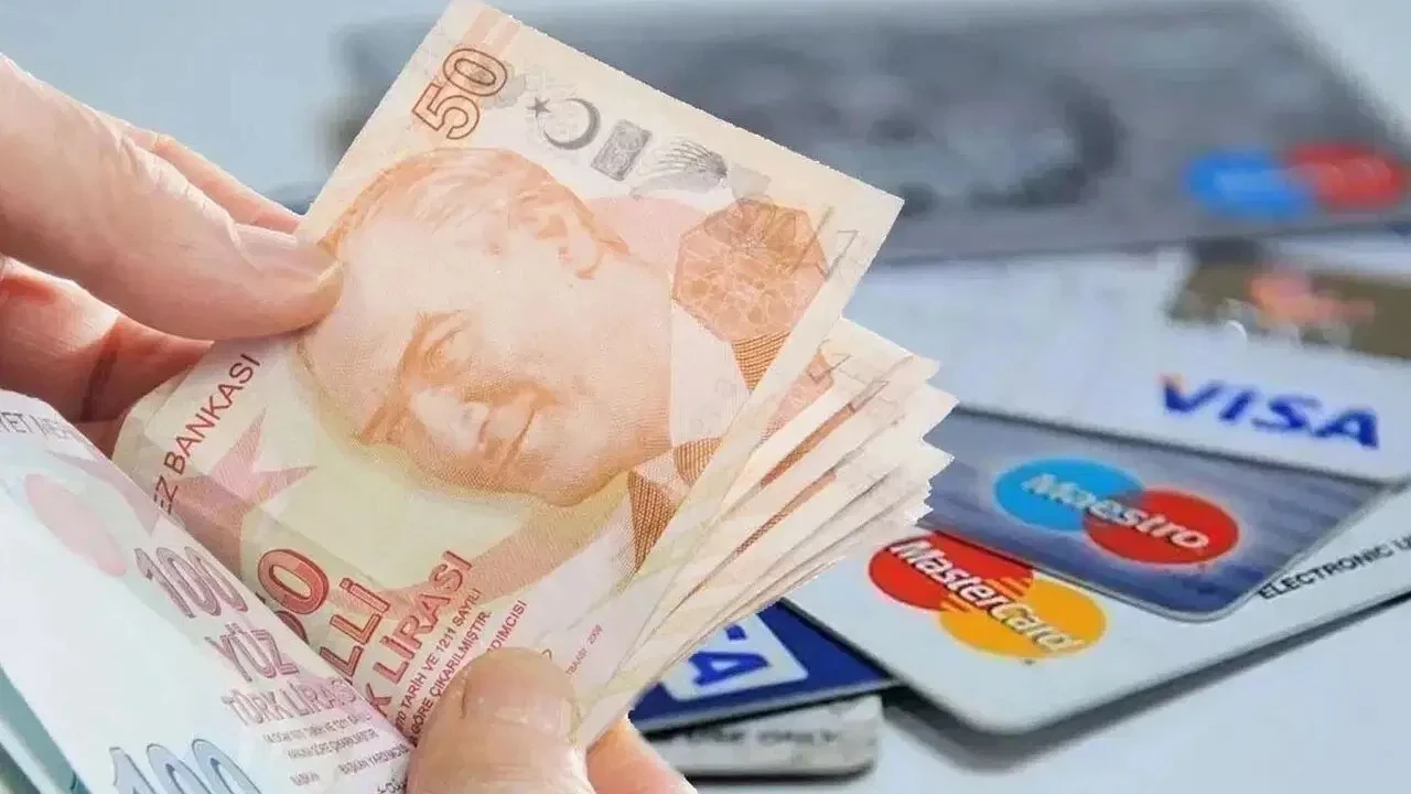 Kredi kartı borcu olanlara kritik uyarı: Uzman isim borçtan kurtulmanın yolunu açıkladı