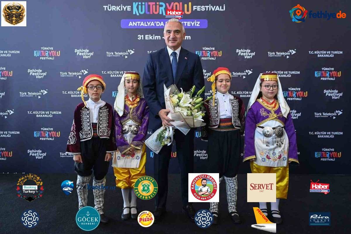 Antalya'da 9 gün sürecek Kültür Yolu Festivali 440'tan fazla etkinlikle başladı