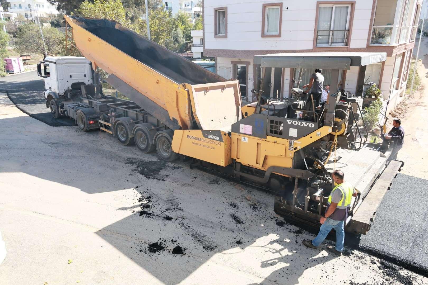 Haber: Bodrum Belediyesinden kent genelinde yol çalışmaları