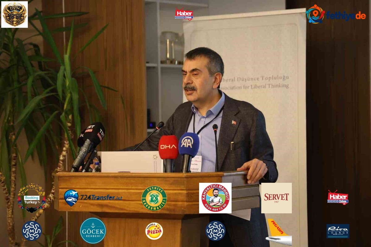 Bakan Tekin: 'Farklılıklarımızla birlikte birbirimizi seversek milli birliğimiz güçlenir'
