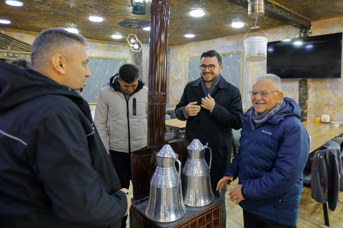 Büyükkılıç, Erciyes'te esnafı ziyaret edip sezon hazırlıklarını inceledi