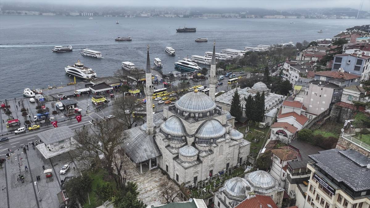 Üsküdar’ın Boğaz’a açılan tarihi simgesi: Mihrimah Sultan Camii