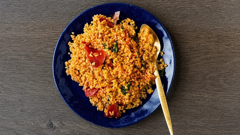 Kırmızı Pancarlı Bulgur Pilavı Tarifi