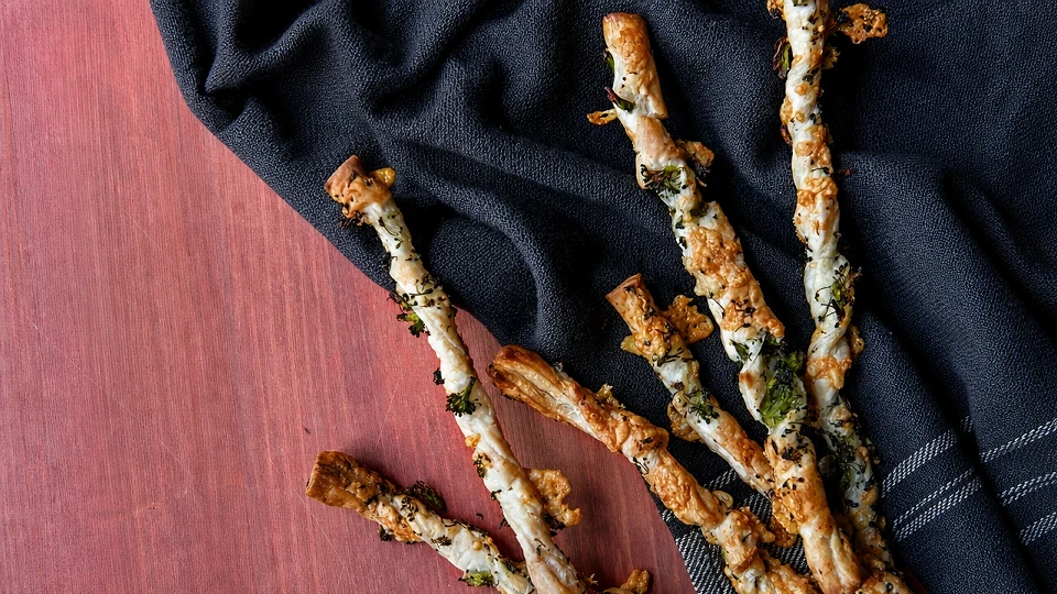 Parmesan ve Brokolili Çubuklar Tarifi